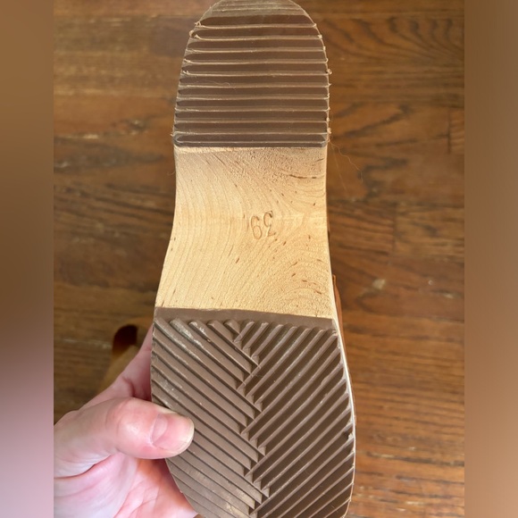 Lotta’s clogs - Picture 7 of 9